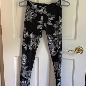 Aeropostale Floral Leggings